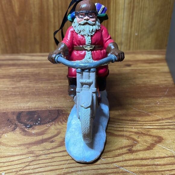 Harley Davidson Biker Santa Ornament Hand Painted - Picture 5 of 7